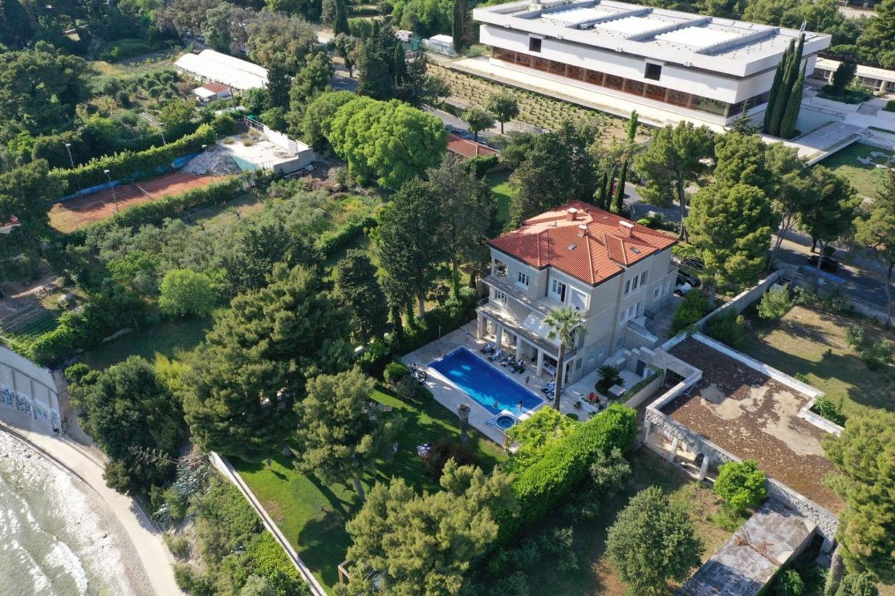 Luxury Seafront Castello With Private Heated Pool, Jacuzzi And Sauna At The In Villa *